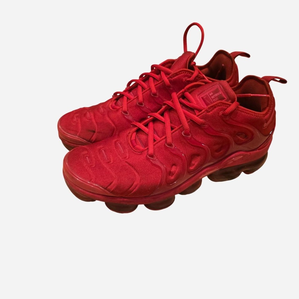 Nike Air VaporMax Plus "Triple Red" | Size 10 | Excellent Condition